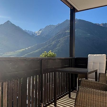 Landpalais Goyenhof Aparthotel Шена Екстериор снимка